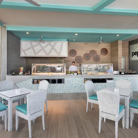 Riu Palace Palmeras ホテル
