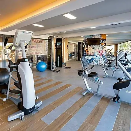 酒店 Riu Palace Palmeras 普拉亚戴尔雷安格莱斯