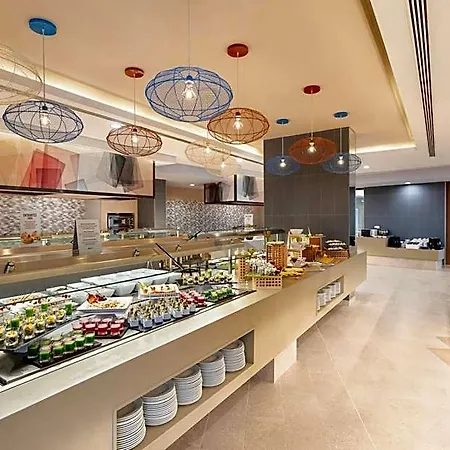 Riu Palace Palmeras 普拉亚戴尔雷安格莱斯