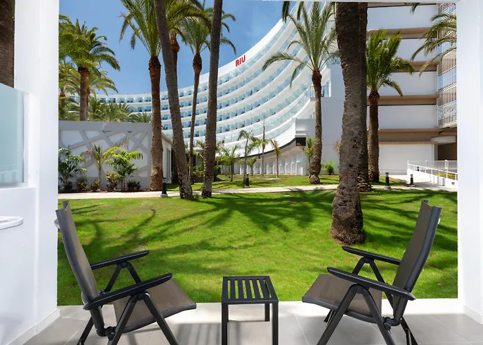 Готель Riu Palace Palmeras 4*