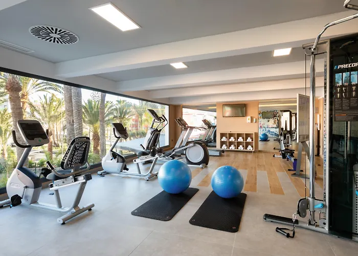 Готель Riu Palace Palmeras 4*